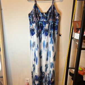 Chic Blue and White Maxi Dress